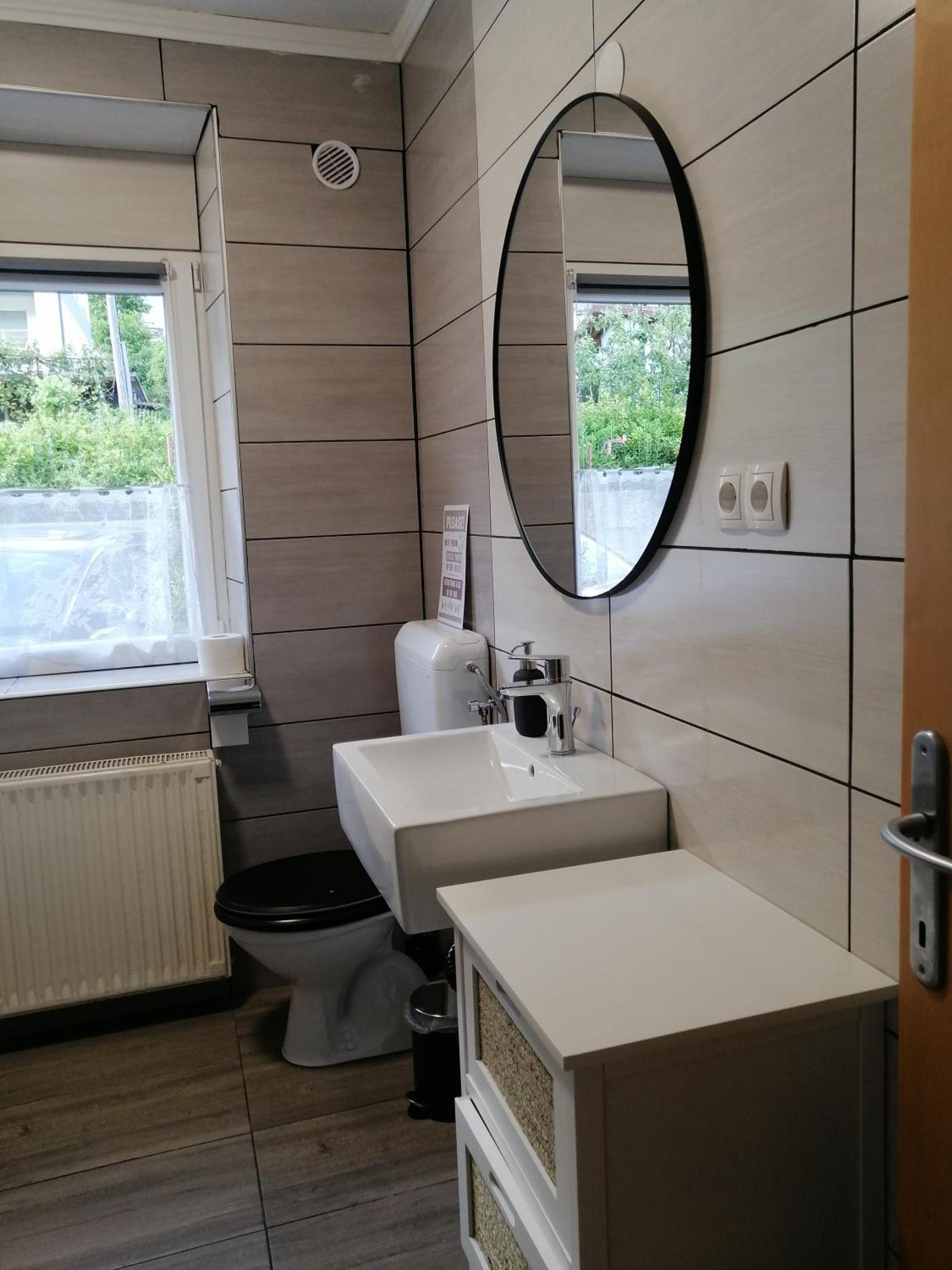 Apartma Zeus Йесенице Екстериор снимка
